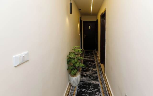 Crowne pyramids palace