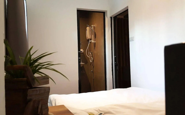 Fundee Hostel at Chiang Mai