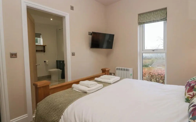 Elderflower Lodge
