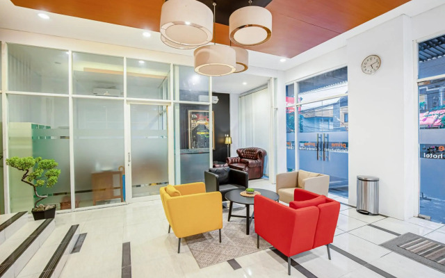 ZEN Rooms Prime Taman Siswa