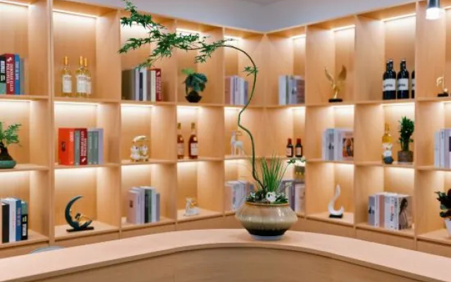 Warm Cloud Mountain Residence Hotel (Yangshuo West Street Branch) – Lobby – Guilin