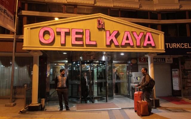 Kaya Hotel