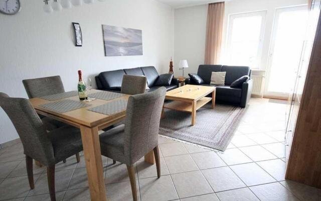 Ferienwohnung-10-mit-Balkon-Garten-Landhaus-Hubertus-Duhnen