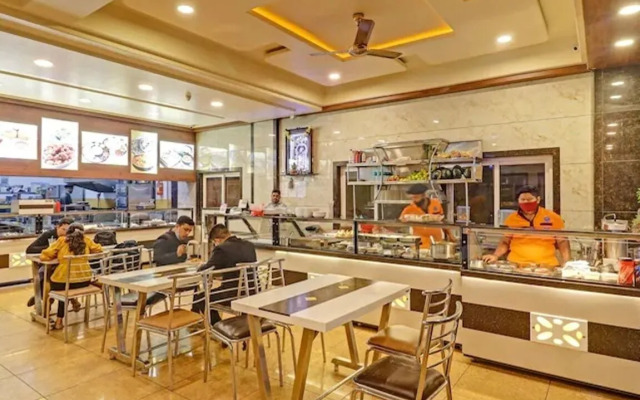 iROOMZ Sri Udupi Park Suites PMC