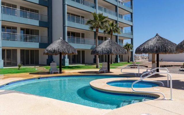 Unwind in a Modern Condo With Stunning View