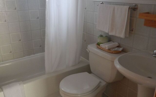 Springbrook Resort Motel & Cabins