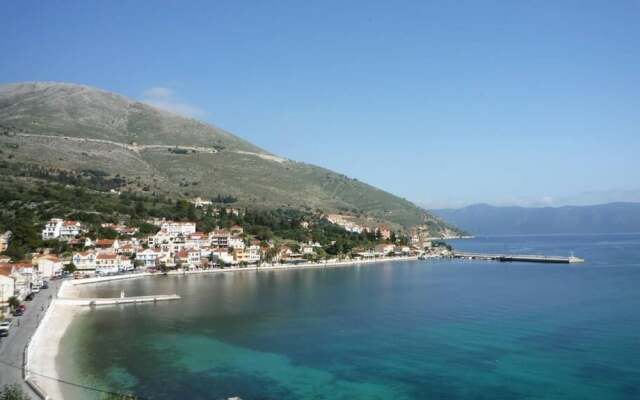 Studio on Agia Efimia Seaside