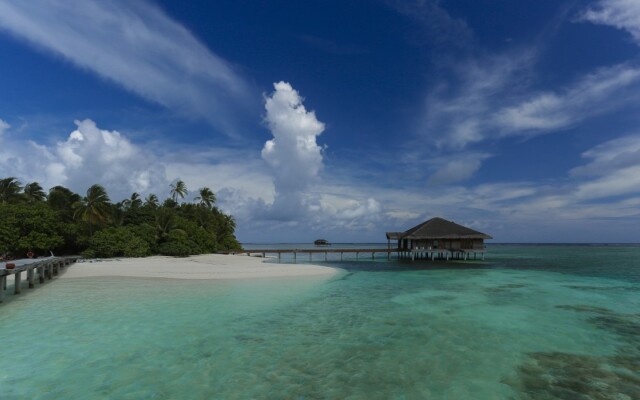 Medhufushi Island Resort