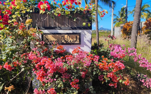 West Island by Horizon Holidays