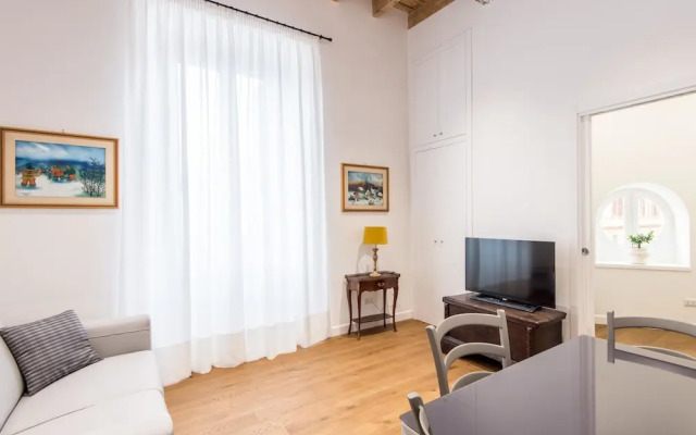 RSH San Cosimato Luxury Bright Apartment