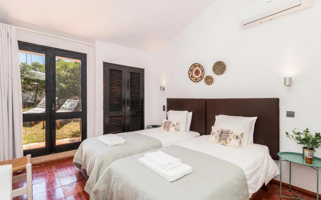 Casas Barulho - Villa Jacaranda A8