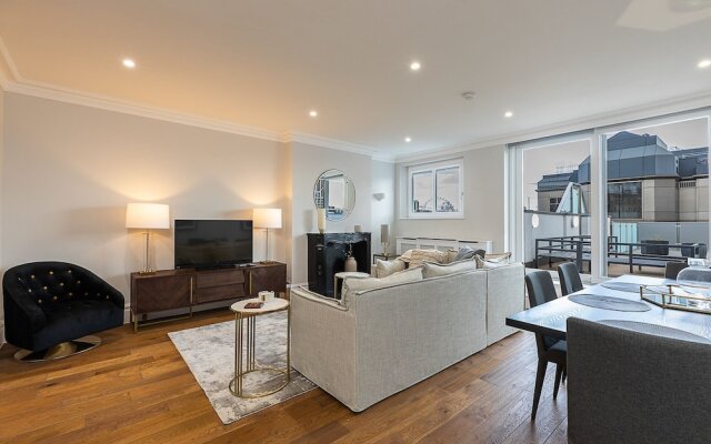 Astonishing 2BR Near Mayfair and Piccadilly Circus