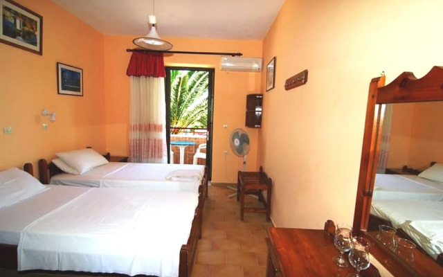 Chrysoula Hotel & Apartments