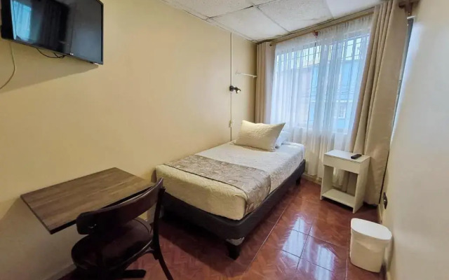 Hotel Intillanka
