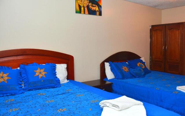 Hostal plaza by Elvita