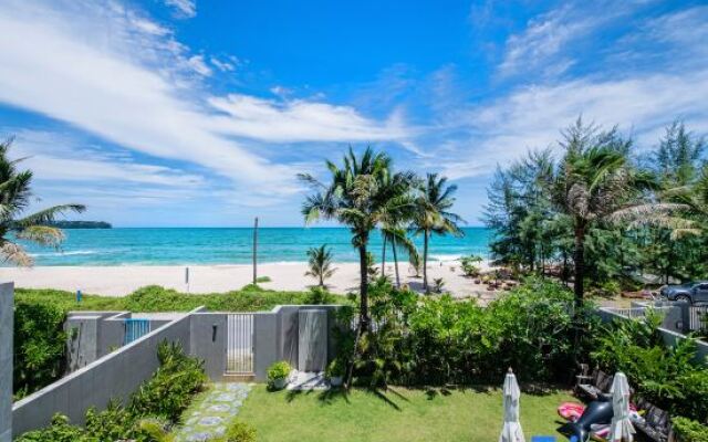 Beachfront Residences - Stunning Sea and Lake View