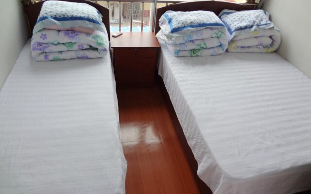 Rizhao Hongqiang Yujia Hotel