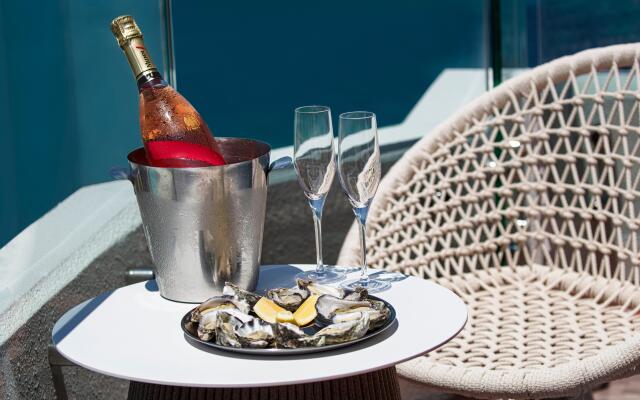 Crowne Plaza Sydney Coogee Beach by IHG
