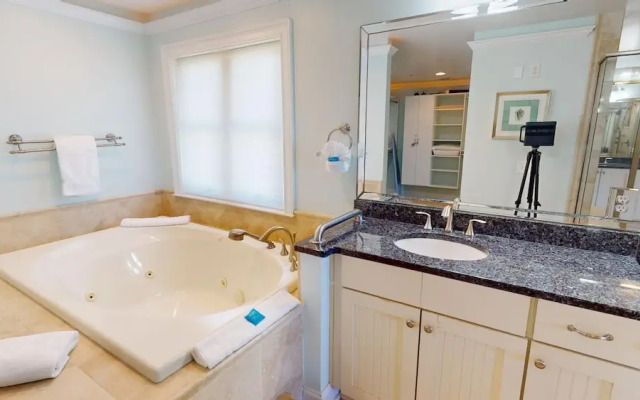 1801-b Strand Avenue