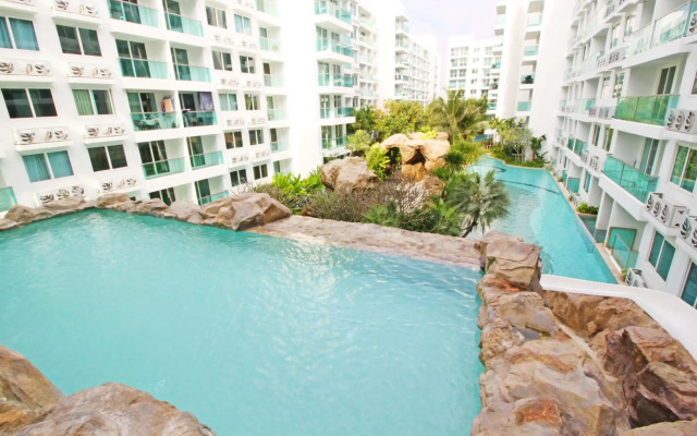 Amazon Residence Condo by MaiNot