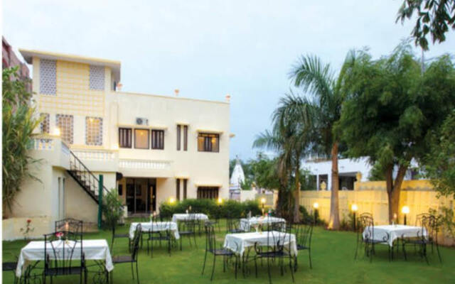 OYO 9666 Hotel The Fateh