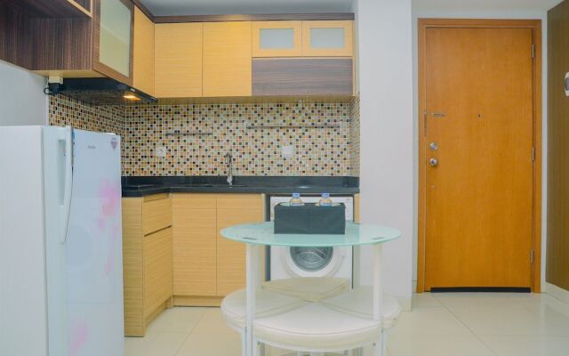 1BR at The Mansion Kemayoran Apartment with Sea View