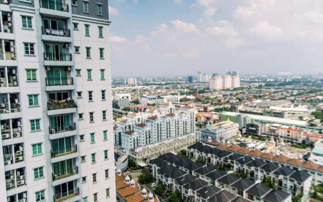 Elegant And Spacious 2Br At Frenchwalk Apartment Near Moi