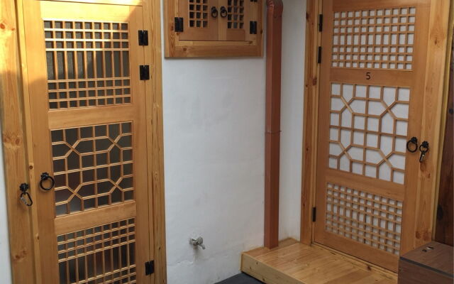 Seoul Lucky Guest House Hanok