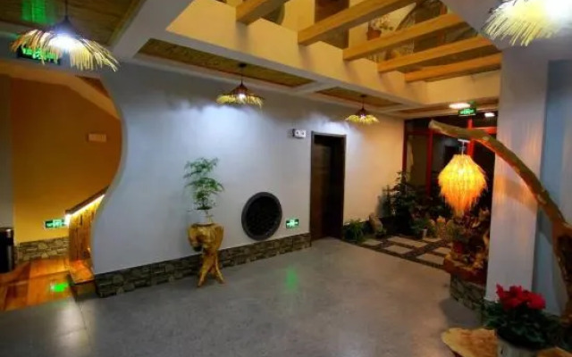 Huijuyitang Guesthouse