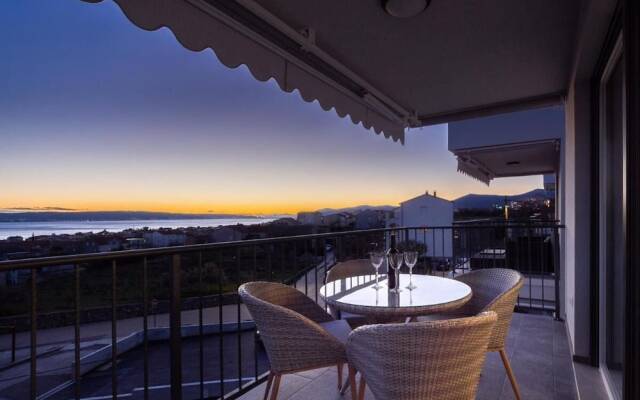 Sea Vista Apartments Kastela
