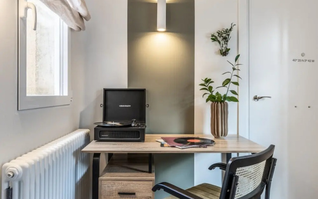 Trentola - 3 Bedroom in Malasa a