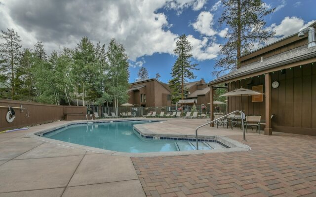 Wild Irishman 1064a by Summitcove Vacation Lodging