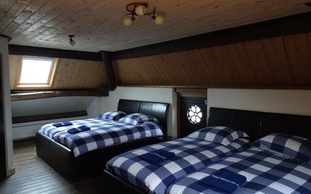 Hostel Kersenhof