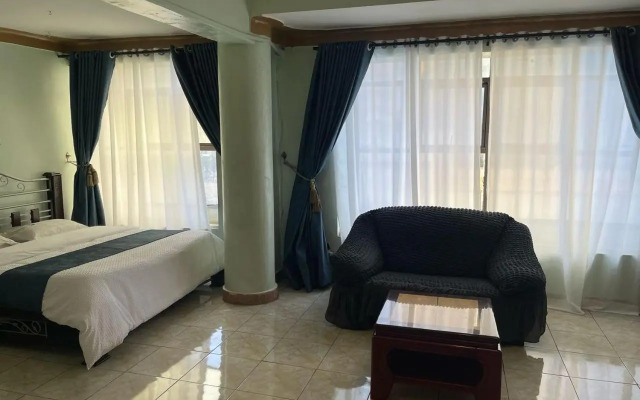 Excellent Hotel