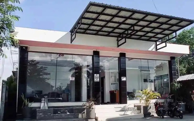 Ashofa Syariah Hotel