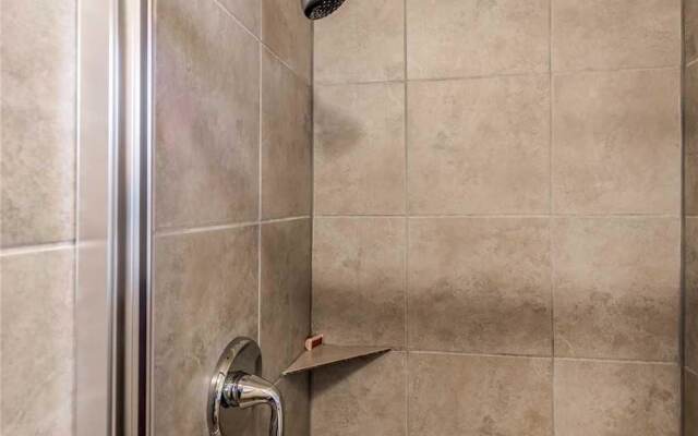 Antler Crossing - Two Bedroom Cabin