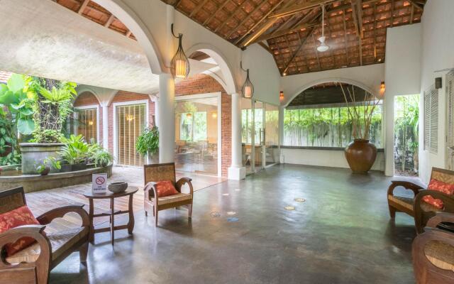 PinkCoco Uluwatu - Constant Surprises & for Cool Adults Only