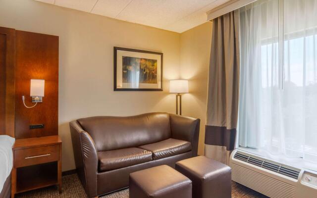 Comfort Suites South Park