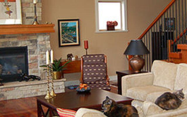 Brentwood Lighthouse Bed and Breakfast