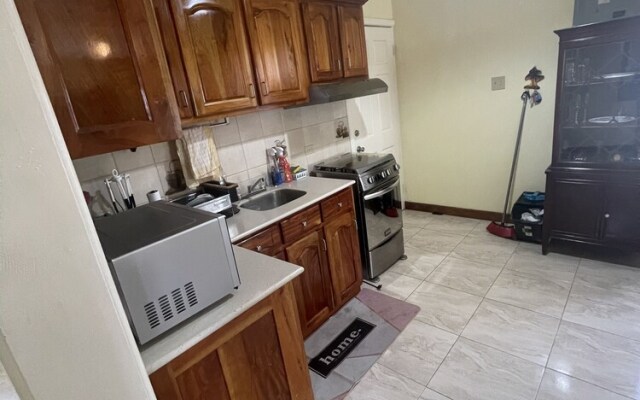 2-bed Apartment Drax Hall Ocho Rios AC and Wifi