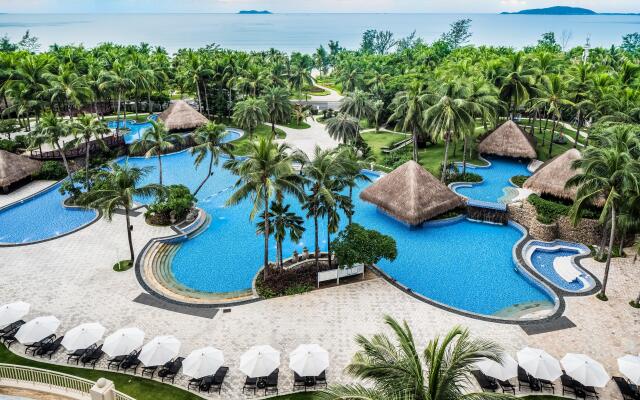 Holiday Inn Resort Sanya Bay by IHG