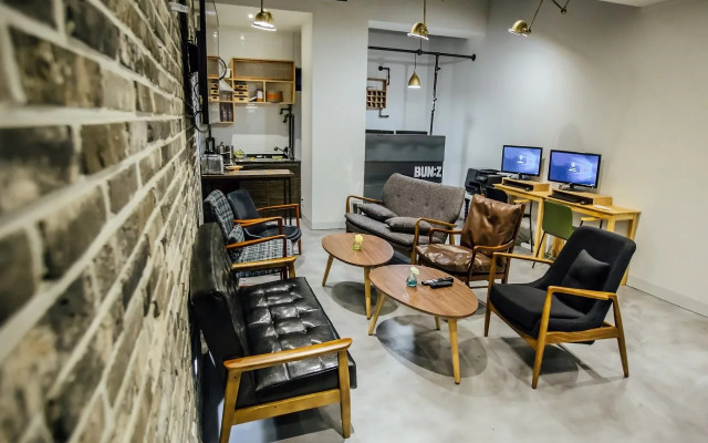 96BunZ Travellers Lodge