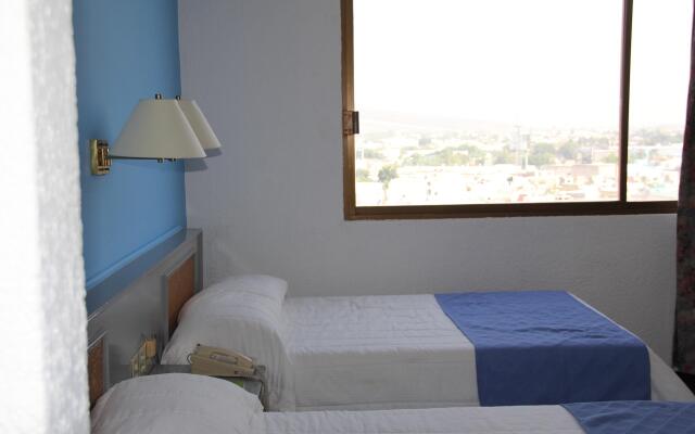 Hotel Parador Del Rio
