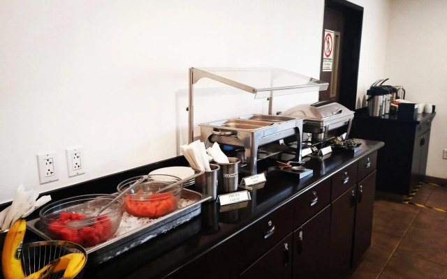 Microtel Inn & Suites by Wyndham Toluca