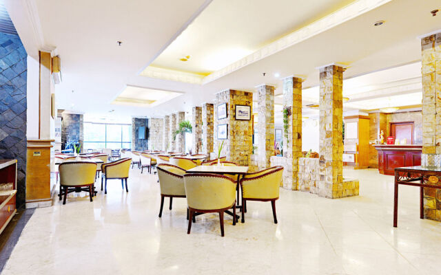 ZenRooms Soekarno Hatta Buah Batu