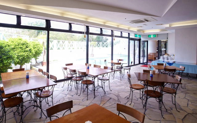 Hotel Yugaf Inn Bise