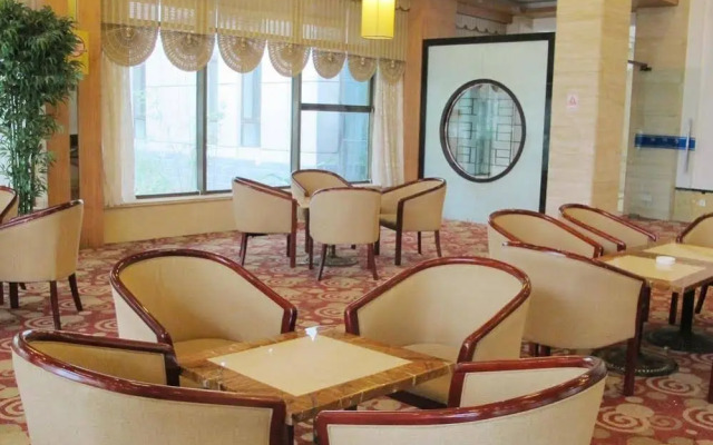 Lianyungang Dong Yuan International Hotel
