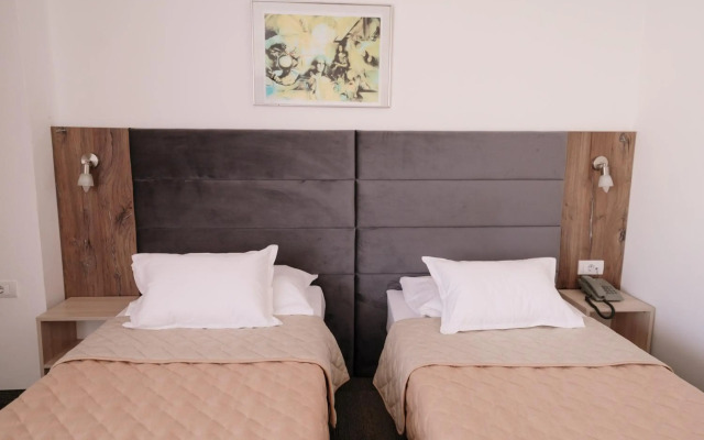 Hotel Slavija