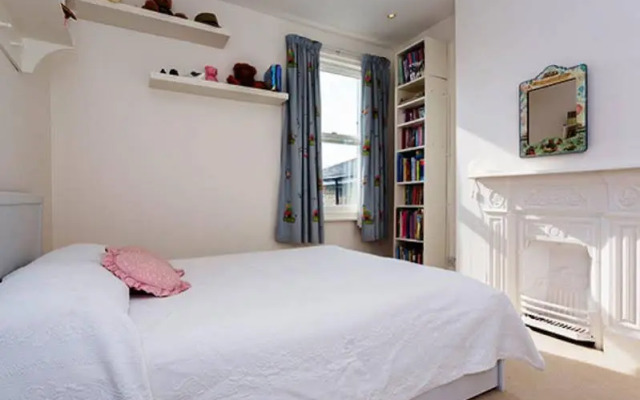 Veeve  House Lysia Street Fulham
