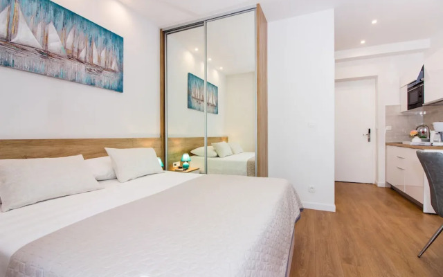 Lugo Apartments